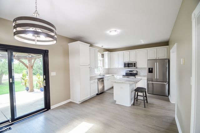 7744 Highridge Circle, Indianapolis, IN 46259