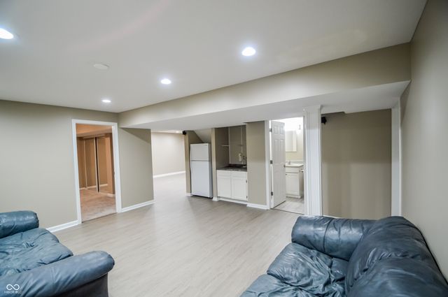 7744 Highridge Circle, Indianapolis, IN 46259