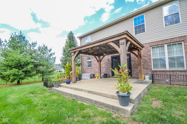 7744 Highridge Circle, Indianapolis, IN 46259