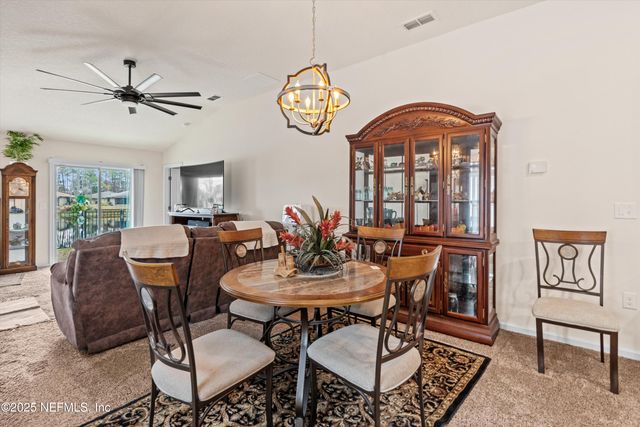 8292 MEADOW WALK Lane, Jacksonville, FL 32256
