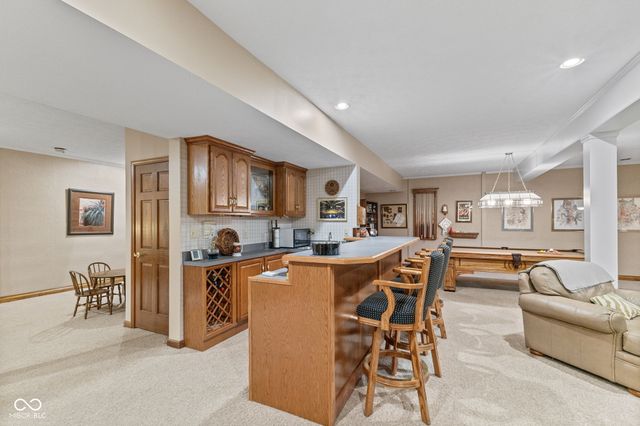 10373 Quiet Way, Indianapolis, IN 46239