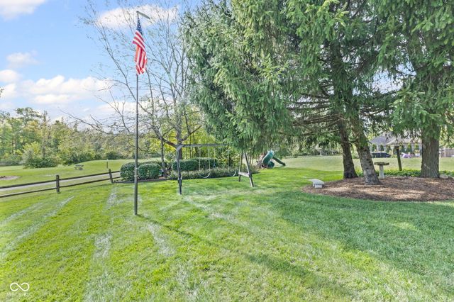 10373 Quiet Way, Indianapolis, IN 46239