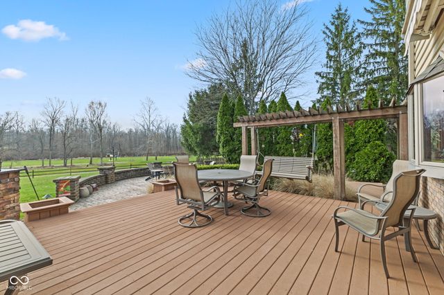 10373 Quiet Way, Indianapolis, IN 46239