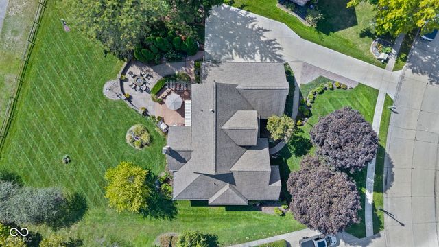 10373 Quiet Way, Indianapolis, IN 46239
