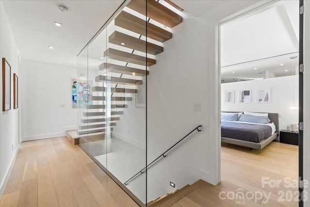 1620 S Tryon Street, Charlotte, NC 28203