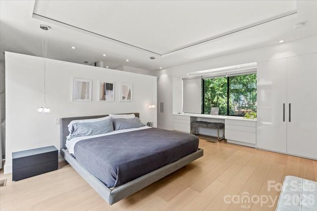 1620 S Tryon Street, Charlotte, NC 28203