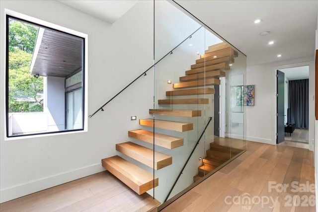 1620 S Tryon Street, Charlotte, NC 28203