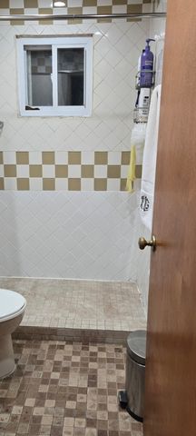 2617 W Greenwood Avenue, Waukegan, IL 60087