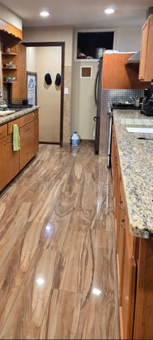 2617 W Greenwood Avenue, Waukegan, IL 60087