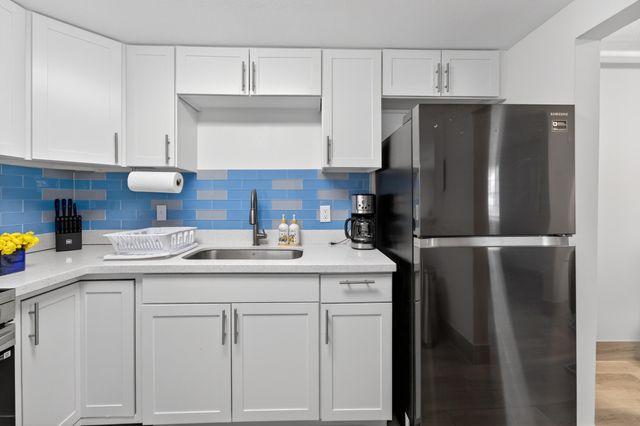 801 Andrews Avenue 2, Delray Beach, FL 33483