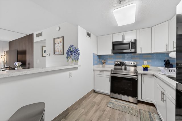 801 Andrews Avenue 2, Delray Beach, FL 33483