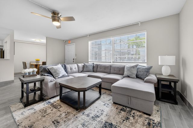 801 Andrews Avenue 2, Delray Beach, FL 33483