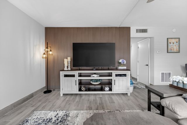 801 Andrews Avenue 2, Delray Beach, FL 33483