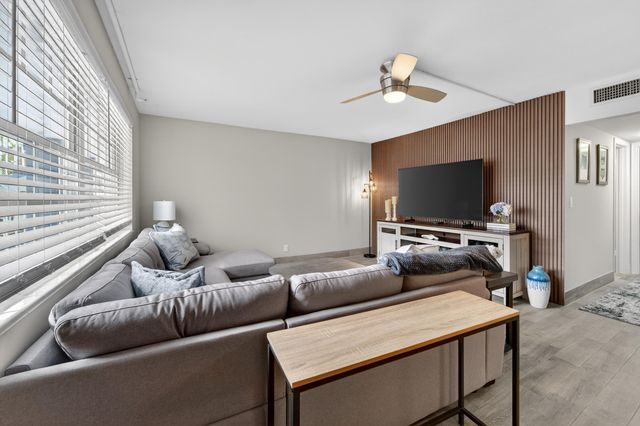 801 Andrews Avenue 2, Delray Beach, FL 33483