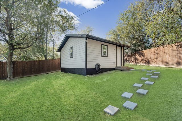 6308 Vel Drive, Fort Worth, TX 76112