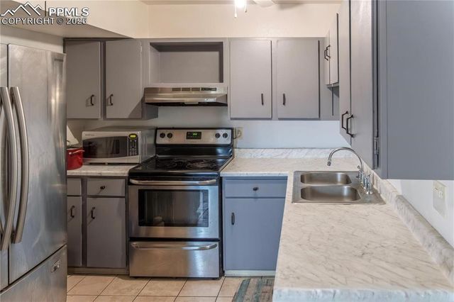 3001 E Fountain Boulevard, Colorado Springs, CO 80910