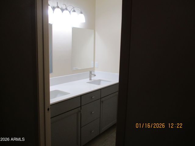 8373 E SUNWING RIDGE Drive, Hereford, AZ 85615