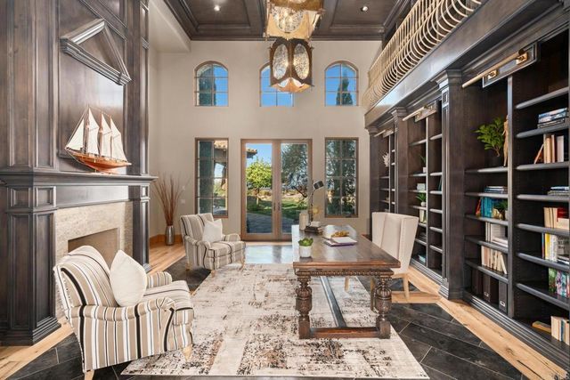 8287 Run of the Knolls, San Diego, CA 92127