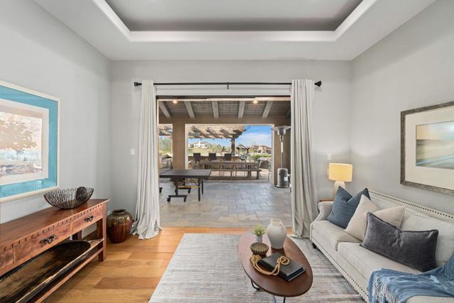 8287 Run of the Knolls, San Diego, CA 92127