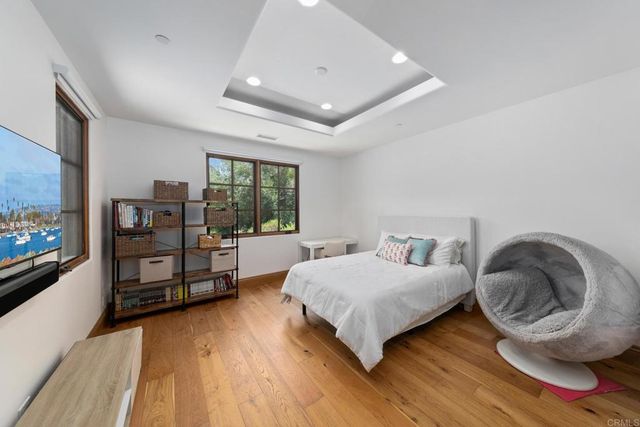 8287 Run of the Knolls, San Diego, CA 92127