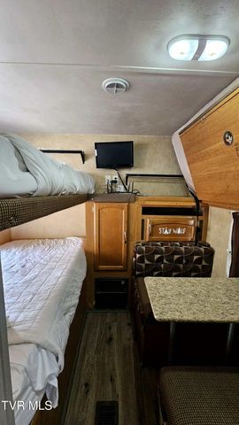 290 Spyglass Drive, Jonesville, VA 24263