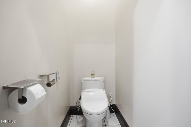 290 Spyglass Drive, Jonesville, VA 24263