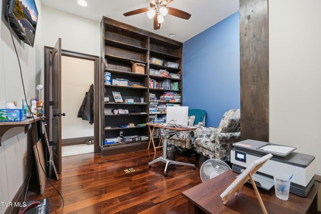 290 Spyglass Drive, Jonesville, VA 24263