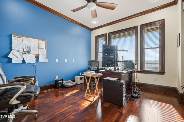 290 Spyglass Drive, Jonesville, VA 24263