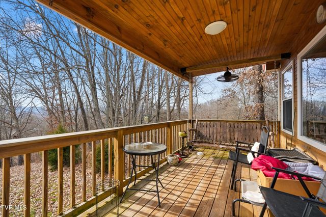 290 Spyglass Drive, Jonesville, VA 24263