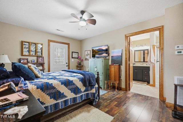 290 Spyglass Drive, Jonesville, VA 24263