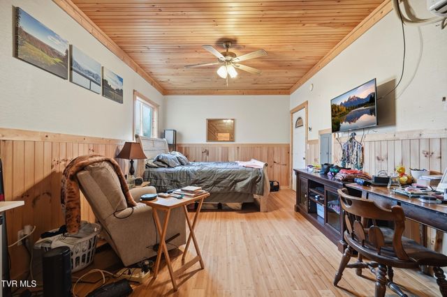 290 Spyglass Drive, Jonesville, VA 24263