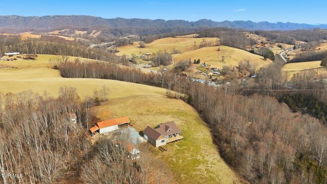 290 Spyglass Drive, Jonesville, VA 24263