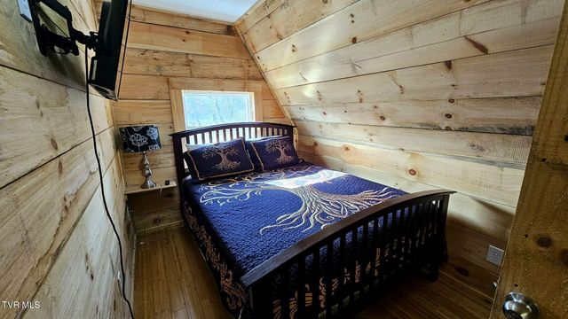 290 Spyglass Drive, Jonesville, VA 24263