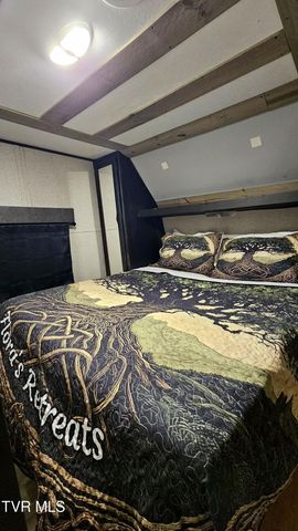 290 Spyglass Drive, Jonesville, VA 24263