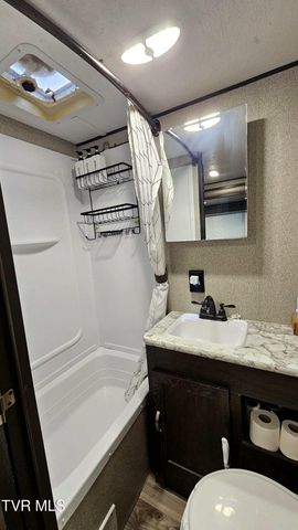 290 Spyglass Drive, Jonesville, VA 24263