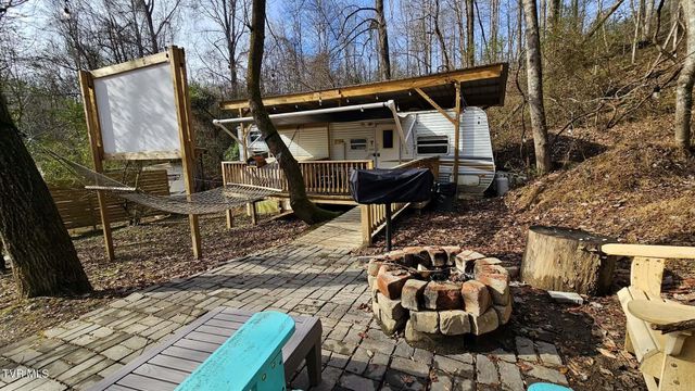 290 Spyglass Drive, Jonesville, VA 24263