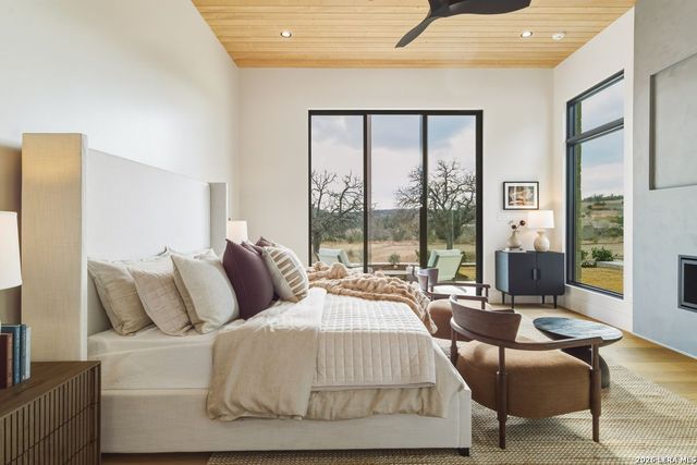 82 Presidio Ridge, Fredericksburg, TX 78624