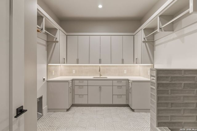 82 Presidio Ridge, Fredericksburg, TX 78624