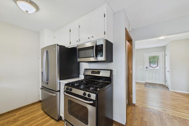 4050 Upper 149th Street W, Rosemount, MN 55068