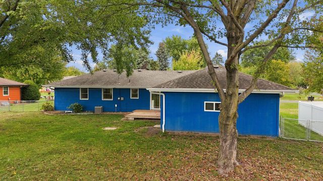 4050 Upper 149th Street W, Rosemount, MN 55068