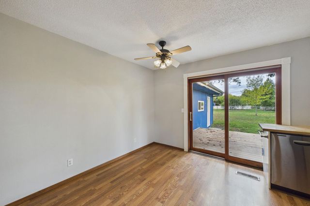 4050 Upper 149th Street W, Rosemount, MN 55068