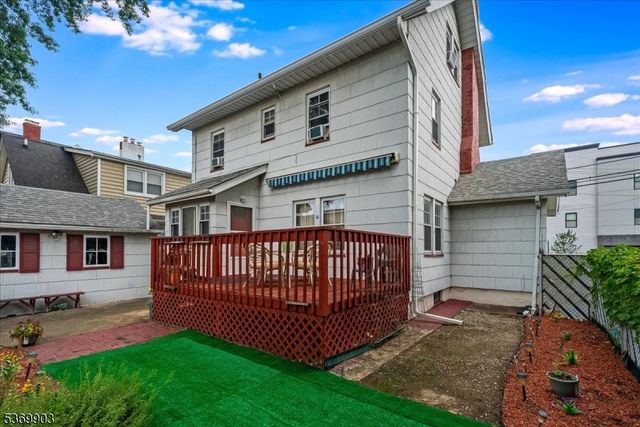 810 Kilsyth Rd, Elizabeth City, NJ 07208