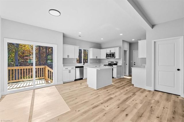 506 Greenwood Drive, High Point, NC 27262