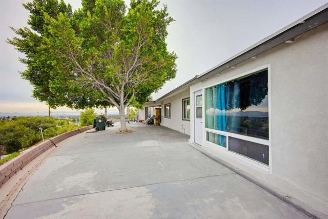 304 edgerton, San Bernardino, CA 92405