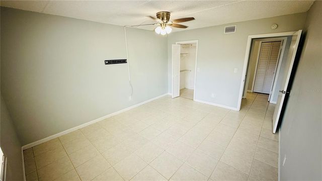2840 SOMERSET PARK DRIVE 201, Tampa, FL 33613