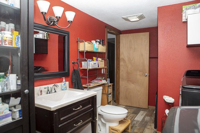125 Keyes Street, Lake Mills, WI 53551