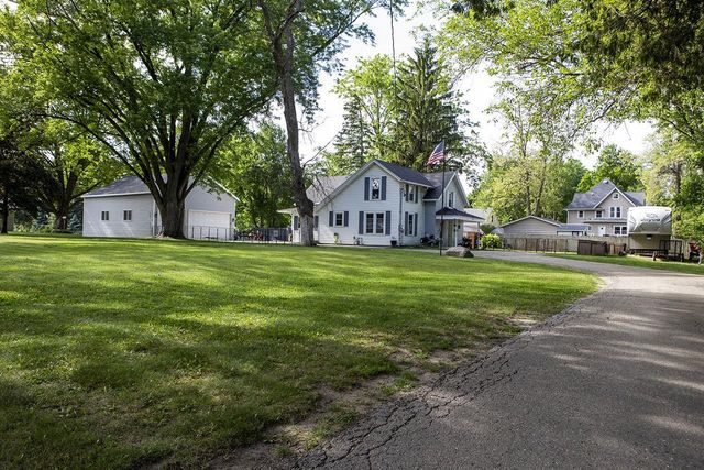 125 Keyes Street, Lake Mills, WI 53551