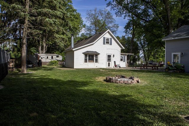 125 Keyes Street, Lake Mills, WI 53551
