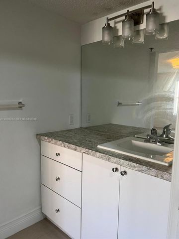 5540 NW 61st St 409, Coconut Creek, FL 33073