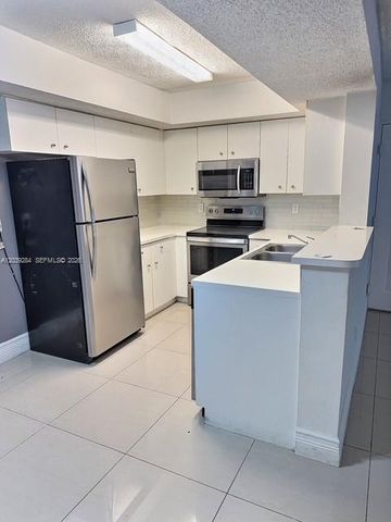 5540 NW 61st St 409, Coconut Creek, FL 33073